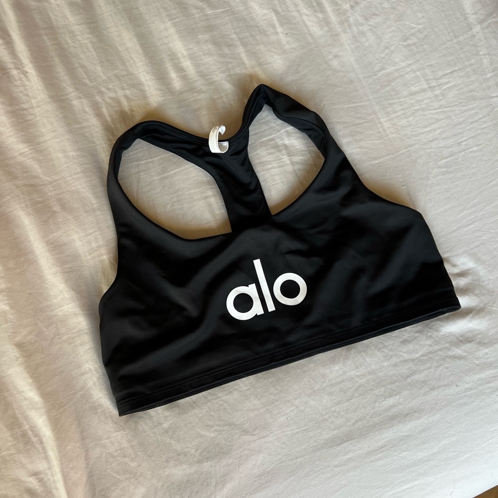 Alo yoga bra 🖤